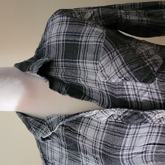 2 Cloth & Stone Multicolor Plaid Long Sleeve - Picture 9 of 12